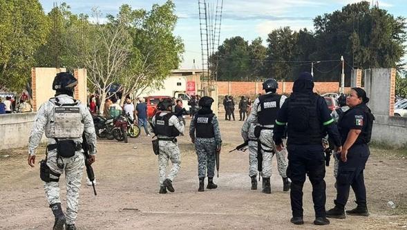 Meksika'da futbol sahasına silahlı saldırı: 11 ölü, 12 yaralı