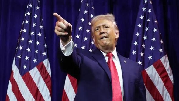 Trump: "Maduro dansımı taklit etmeye çalıştı, ben kralım"