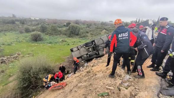 Antalya ve Burdur'da art arda katliam gibi kaza: 17 kişi hayatını kaybetti