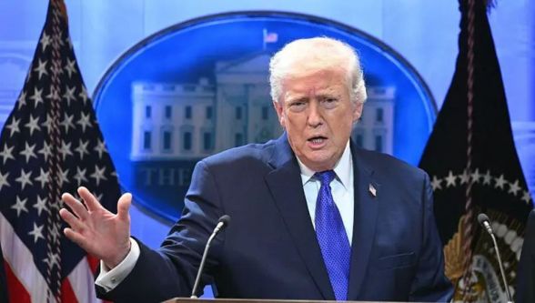 Trump, Yüksek Mahkeme'nin iptal kararı ardından yeni bir %10 küresel gümrük vergisi açıkladı