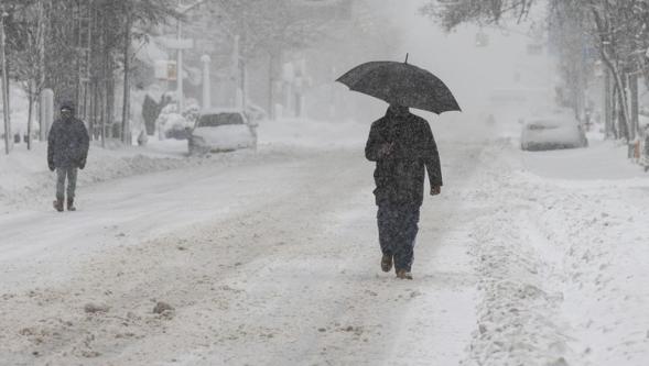 Hava sıcaklığı düştü, kar geldi: Türkiye donuyor