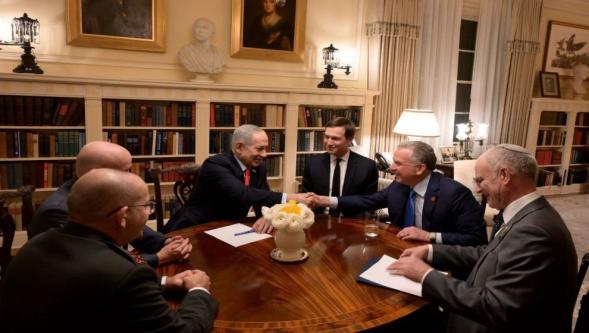 Soykırımcı Netanyahu, ABD'yi İran'a saldırtmak için Washington'da