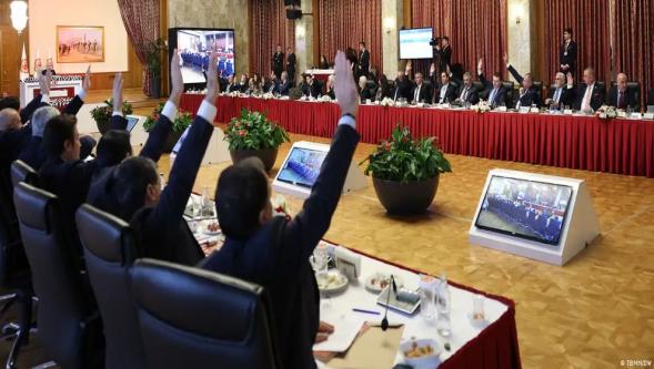 Süreç Komisyonu raporu oy çokluğuyla kabul edildi: 'Af mahiyetinde değil'