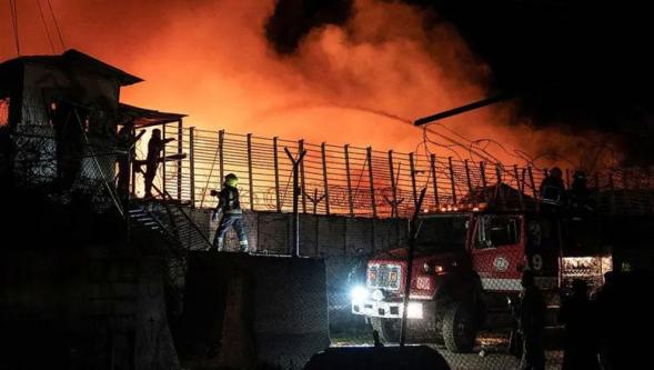 Afganistan'da hastaneye hava saldırısı: En az 400 kişi öldü