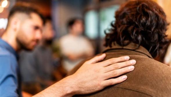 İnsanlar ölümü konuşmak için buluşuyor. "Ölüm Kahvesi" akımı yayılıyor