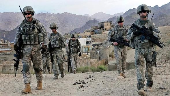 Trump kara operasyonuna karar verdi: ABD askerleri bölgede konuşlanmaya başladı