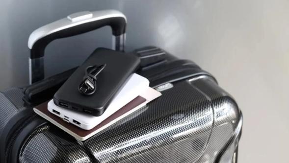 Uçaklarda yeni yasak: Uçuş boyunca powerbank kullanılamayacak