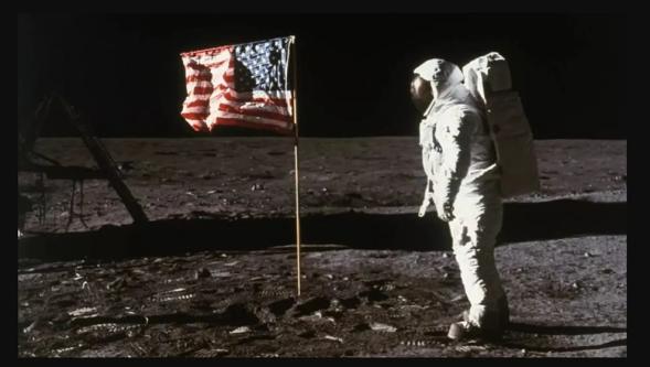 7 iddia, 7 cevap: İnsanlar aslında Ay'a hiç gitmedi mi?