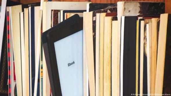 Dijitalleşmenin en inatçı direnişçisi: Neden vazgeçemiyoruz?