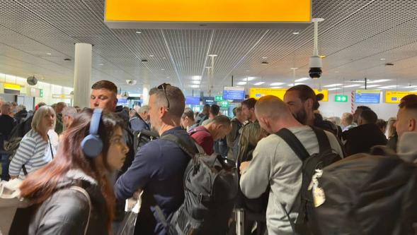 Yeni Schengen kuralının çıkardığı kaos hakkında neler biliniyor?